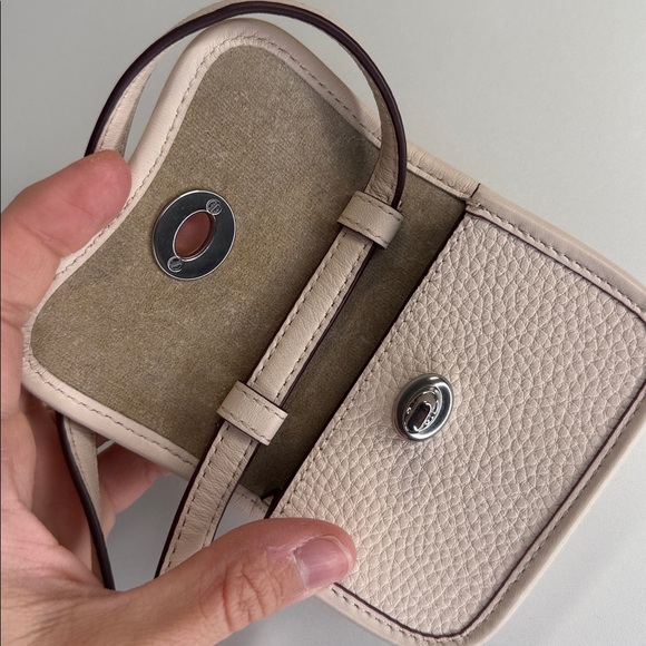 Coach Coachtopia Wavy leather wallet crossbody biege purse bag NFC AirPod case - Picture 11 of 12